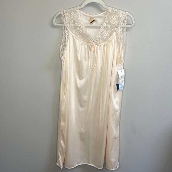 Katz Other - NWT Vintage Lace Katz Nightgown | 1970s Lingerie | Pale Pink | Made in USA | M